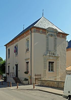 Longchamp, Côte-d'Or httpsuploadwikimediaorgwikipediacommonsthu
