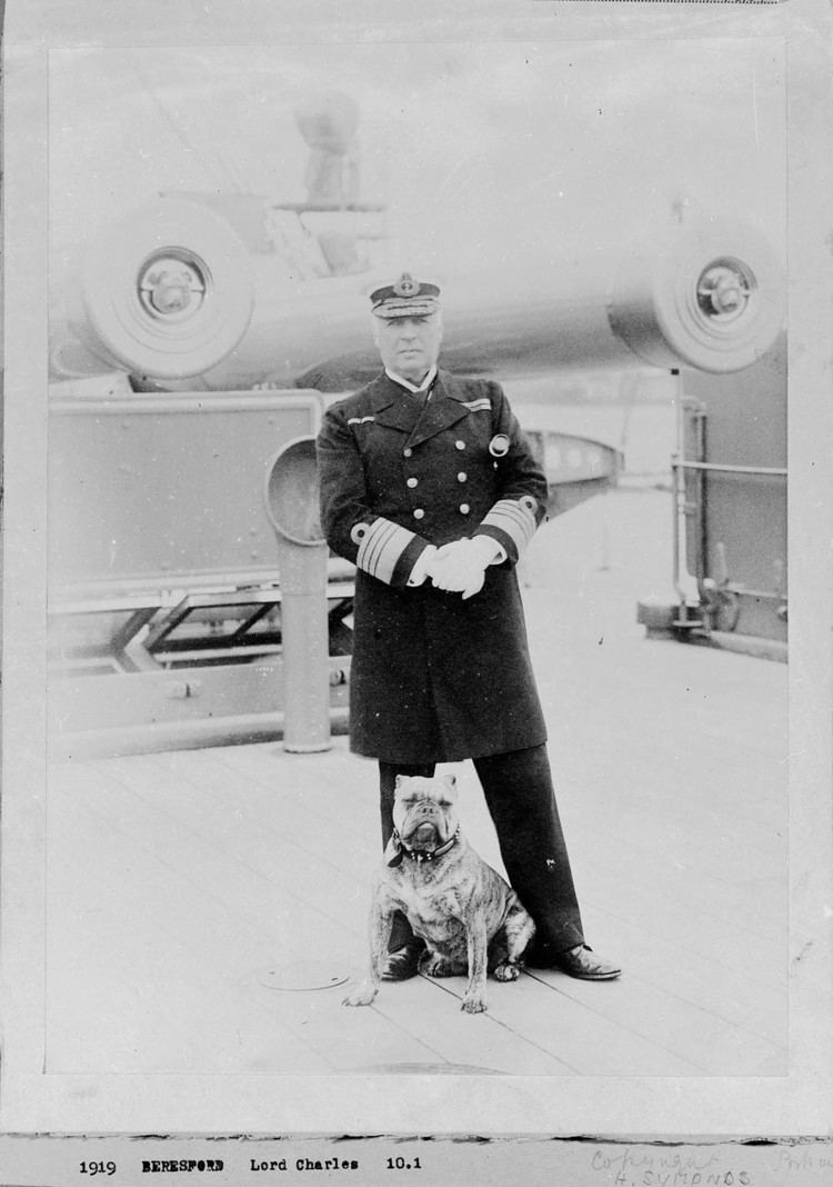 Lord Charles Beresford FileAdmiral Lord Charles Beresford with his bulldogjpg