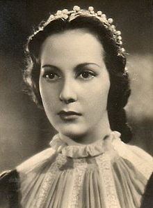 Loredana (actress) httpsuploadwikimediaorgwikipediacommonsthu