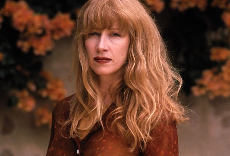 Loreena McKennitt LOREENA MCKENNITT The Town Hall