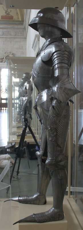 Lorenz Helmschmied Composite Gothic Armor with some parts made by Lorenz Helmschmied