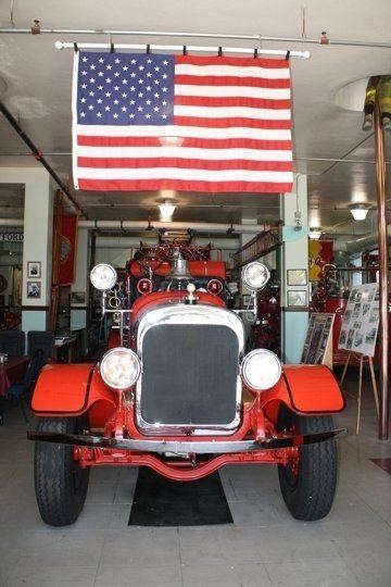 Los Angeles Fire Department Museum and Memorial httpswwwtrekaroocomsystemphotos71386origi