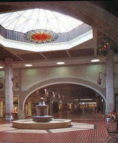 Los Arcos Mall Los Arcos Mall 1969 2001 SE Corner Of Scottsdale Road And