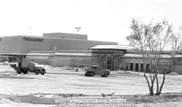 Los Arcos Mall Los Arcos Mall Construction ca 1969