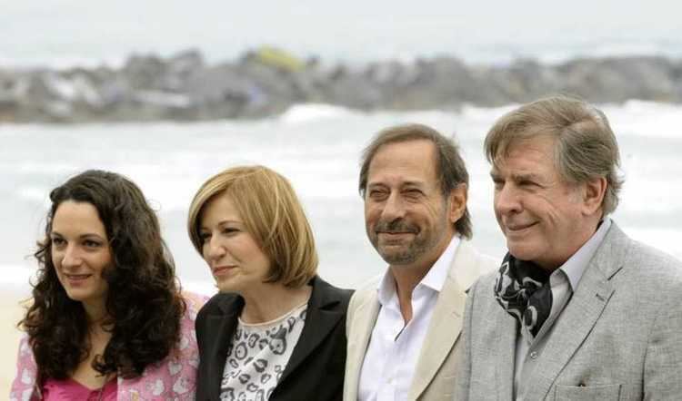 Los Marziano La interpretaciones de Harrelson y Francella sobresalen en dos