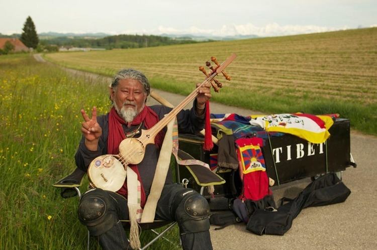 Loten Namling Loten Namling honoured with Free Spirit Award 2012 Tibet Sun