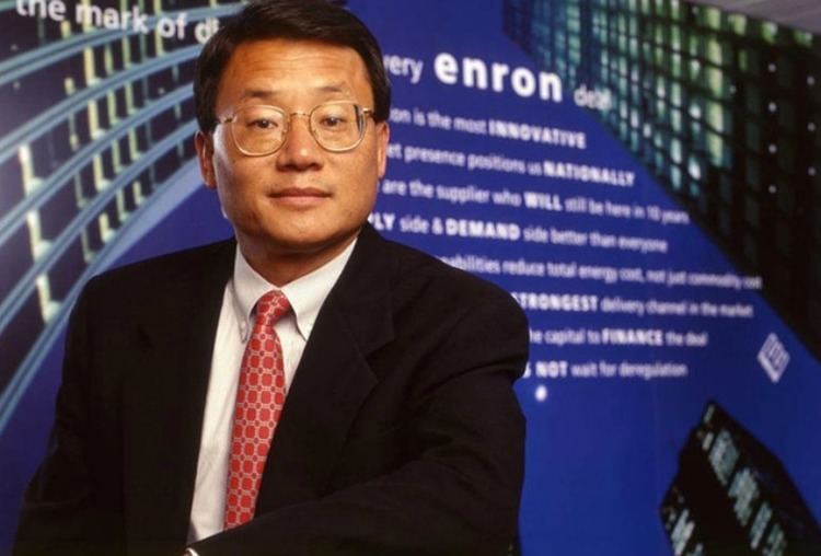 Lou Pai, former Enron Executive wearing a formal coat and tie