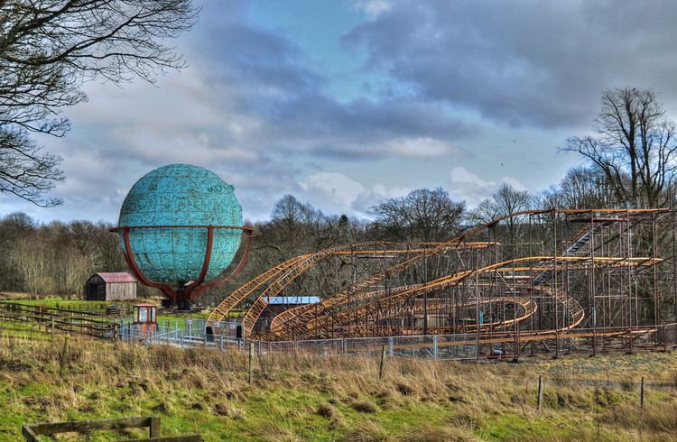 Loudoun Castle (theme park) Loudoun Castle Theme Park former Closed in 2010 and has Flickr