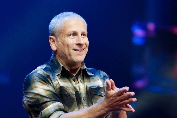 Louie Giglio Louie Giglio AWAKEN GENERATION