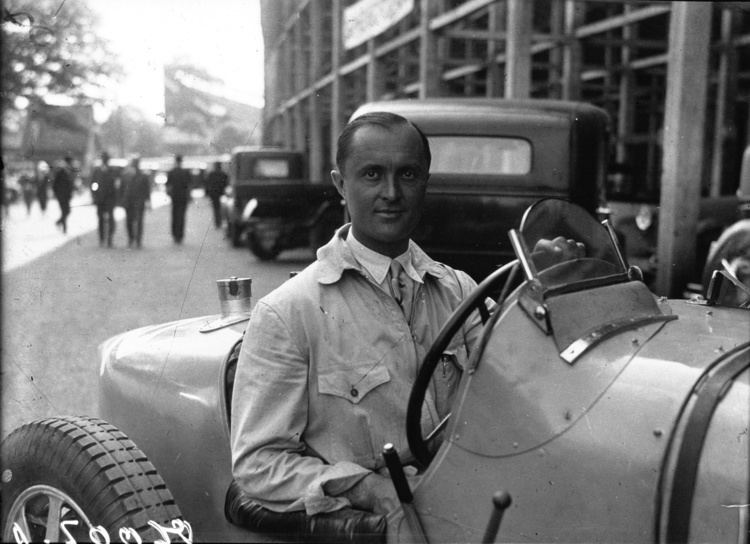 Louis Chiron FileLouis Chiron at the 1931 French Grand Prix 2jpg