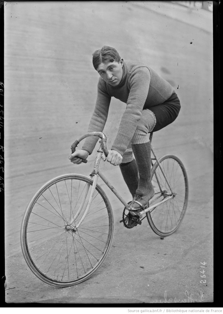 Louis Heusghem Louis Heusghem 18821939 Belga professionista dal 1911 al 1922