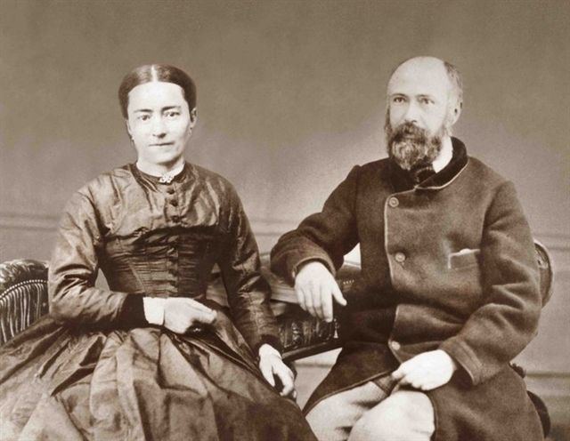 Louis Martin and Marie-Azélie Guérin Saints Louis and Zelie Martin Parents of Therese of Lisieux m