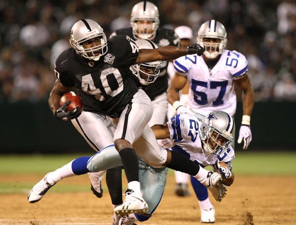 Louis Rankin Louis Rankin Photos Dallas Cowboys v Oakland Raiders