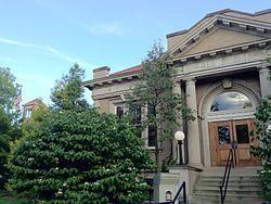 Louisville Free Public Library, Crescent Hill Branch httpsuploadwikimediaorgwikipediacommonsthu