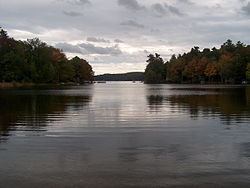 Lovell Lake httpsuploadwikimediaorgwikipediacommonsthu