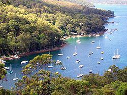 Lovett Bay, New South Wales httpsuploadwikimediaorgwikipediacommonsthu