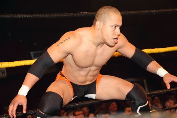 Low Ki TNA wrestler Low Ki doing motion capture work for 2K Games