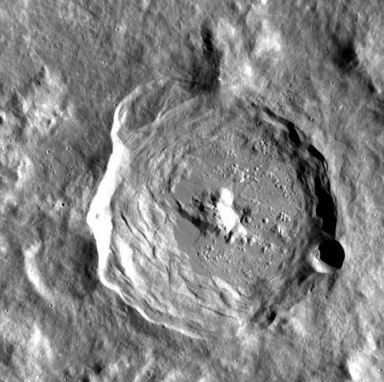 Lowell (lunar crater)