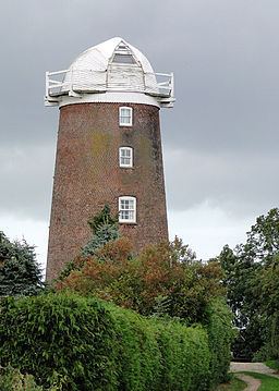 Lower Green Mill, Hindringham httpsuploadwikimediaorgwikipediacommonsthu