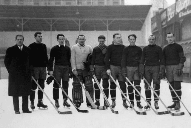 LTC Praha LTC Praha esk hokejov klub circa 1934 at Zimni Stadion