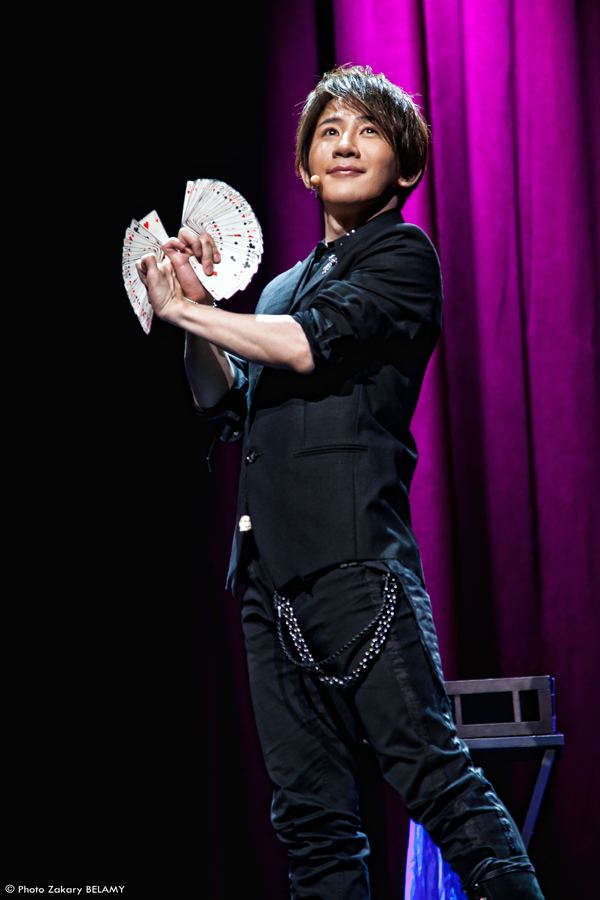 Lu Chen (magician) INSIGHTS quotMagician of the Yearquot Lu Chen comes aDAZZLEing
