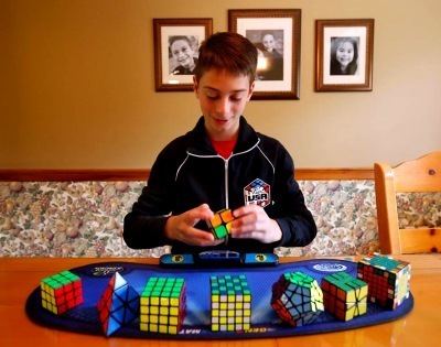 Lucas Etter New Rubik39s Cube World Record Lucas Etter 490