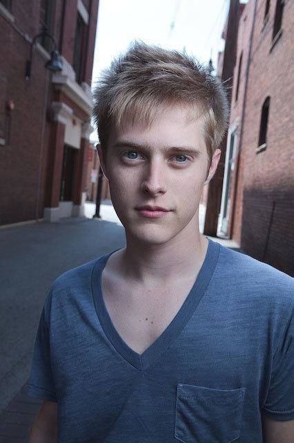 Lucas Grabeel Lucas Grabeel Height Weight Body Statistics Healthy Celeb