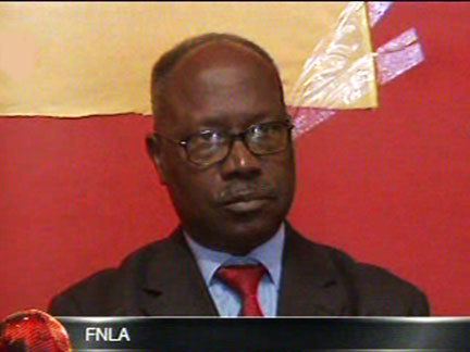 Lucas Ngonda Lucas Ngonda Gasosa o modelo de governao de Angola