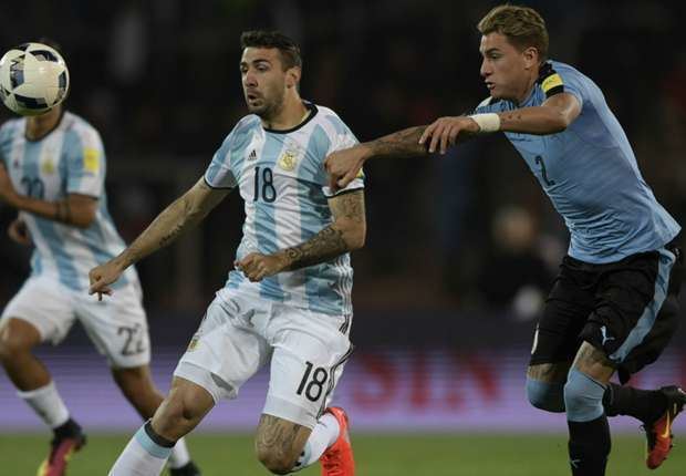 Lucas Pratto Meet Lucas Pratto The journeyman striker who has muscled Gonzalo