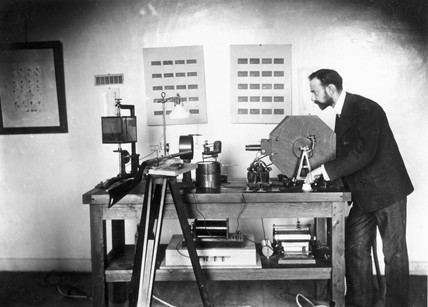 Lucien Bull Lucien Bull with his highspeed camera Paris 1904 at Science and