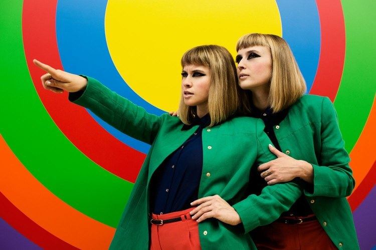Lucius (band) Holly Laessig and Jess Wolfe of Lucius Discuss Their Debut Album