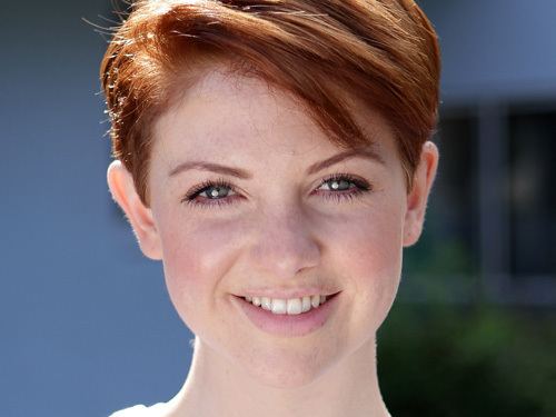 Lucy Dixon Hollyoaks Profiles Tilly Evans Lucy Dixon Channel 4