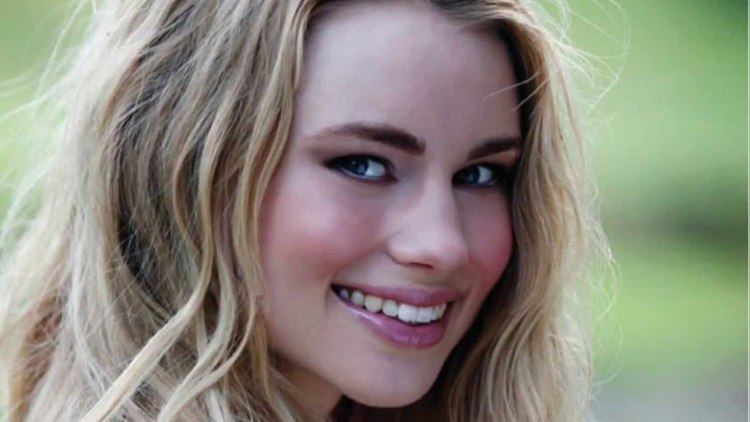 Lucy Fry Lucy Fry hits Hollywood in new movie Vampire Academy
