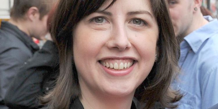 Lucy Powell The Sun Apologises To MP Lucy Powell For Branding Her