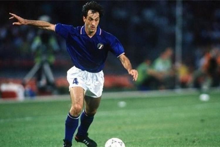 Luigi De Agostini Luigi De Agostini Nel 1990 meritavamo di vincere il Mondiale