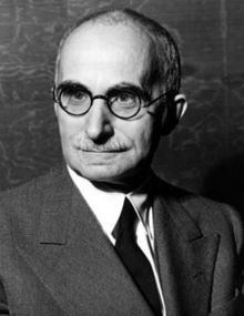 Luigi Einaudi httpsuploadwikimediaorgwikipediacommonsthu