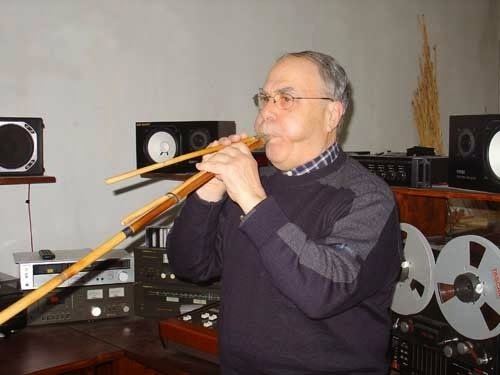 Luigi Lai Luigi Lai la musica vita dedicata alle launeddas