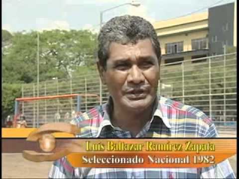Luis Ramírez Zapata Pel Zapata el hombre gol 2011 YouTube