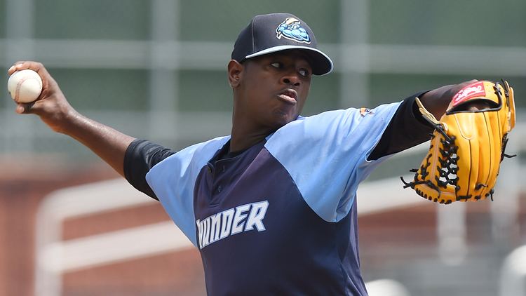 Luis Severino Yankees prospect Luis Severino pitching well MLBcom