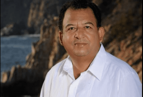 Luis Walton Alcalde de Acapulco no ceder a presin de policas en