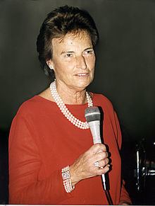 Luisa Massimo httpsuploadwikimediaorgwikipediacommonsthu