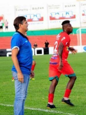 Luiz Carlos Winck Hoje treinador exlateraldireito Luis Carlos Winck relembra ttulo