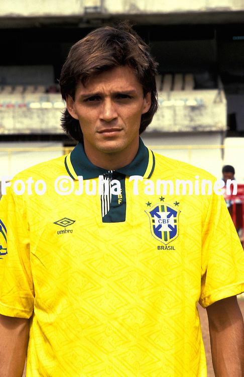 Luiz Carlos Winck 25021992Luiz Carlos Winck BrazilFull name Luiz Carlos Coelho