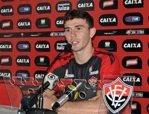 Luiz Gustavo (footballer, born 1994) Luiz Gustavo Luis Gustavo Tavares Conde Oeste