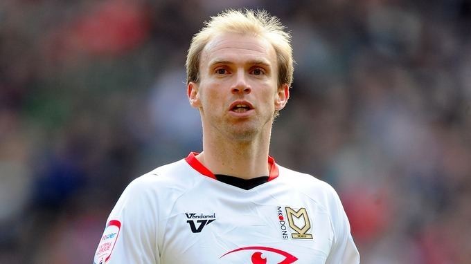 Luke Chadwick Cambridge midfielder Luke Chadwick relishing Man United FA