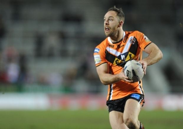 Luke Gale Hull feel Gale force as Castleford win again Pontefract