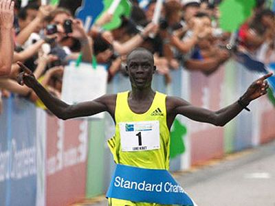 Luke Kibet Kibet shatters Singapore Marathon39s course record