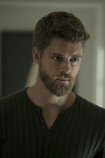 Luke Mitchell Blindspot Luke Mitchell Season 2 Interview Hollywood Reporter