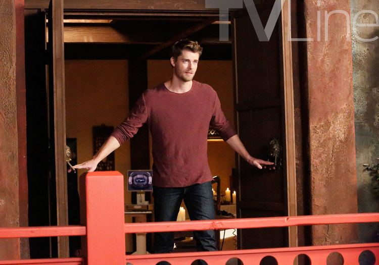 Luke Mitchell Agents of SHIELD Photo Inhuman Luke Mitchell Makes an