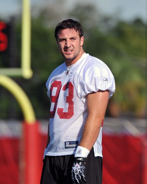 Luke Stocker Luke Stocker Photos Tampa Bay Buccaneers Training Camp